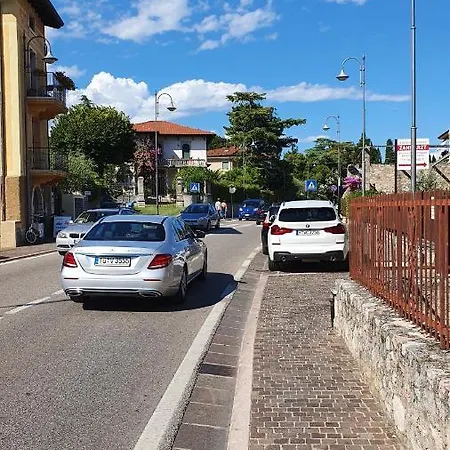 1282 Torri Del Benaco